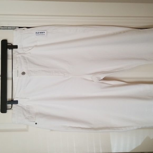 Old Navy 18 High Rise Jeans - Picture 5 of 12